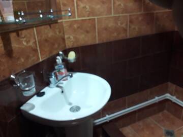 Фото номера Бюджетный двухместный номер с 1 кроватью Гостевой дом Areni House B&amp;B г. Арени 4