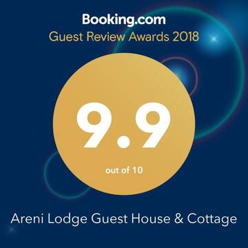 Фото номера Трехместный номер с собственной ванной комнатой Гостевой дом Areni Lodge Guest House &amp; Cottage г. Арени 8